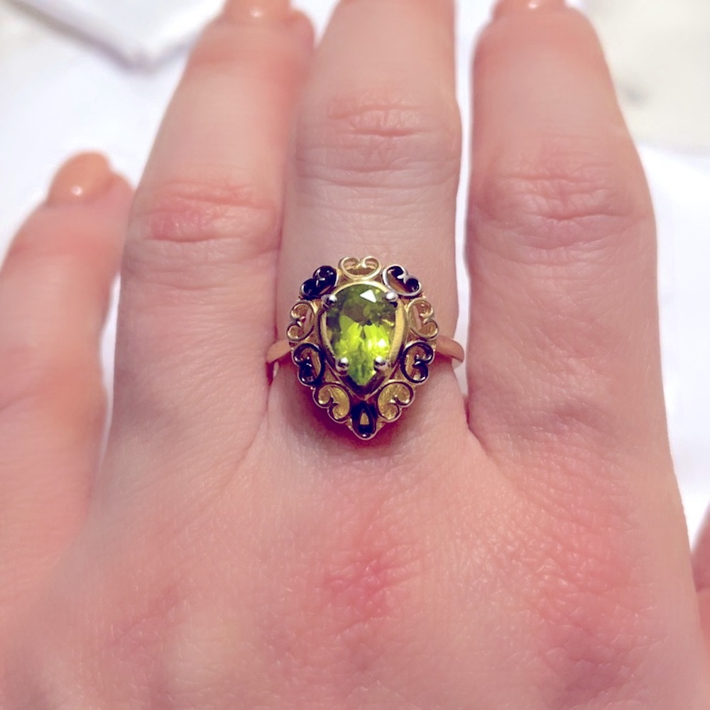 New Natural Peridot Sterling Silver 925k Two Tone Hearts Ring Gold Vermeil